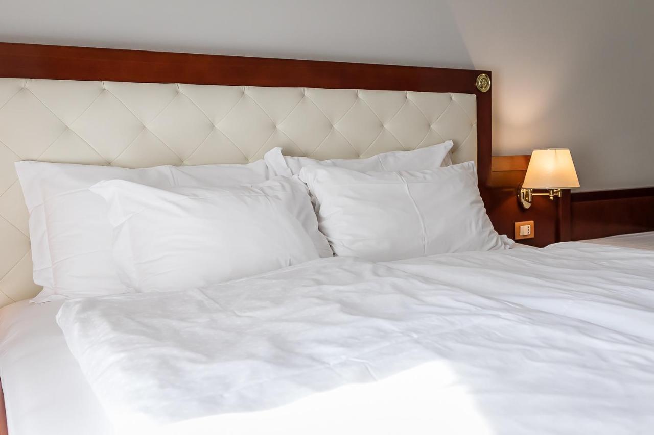 Mediterranee Family Hotel & Spa Бибионе Экстерьер фото