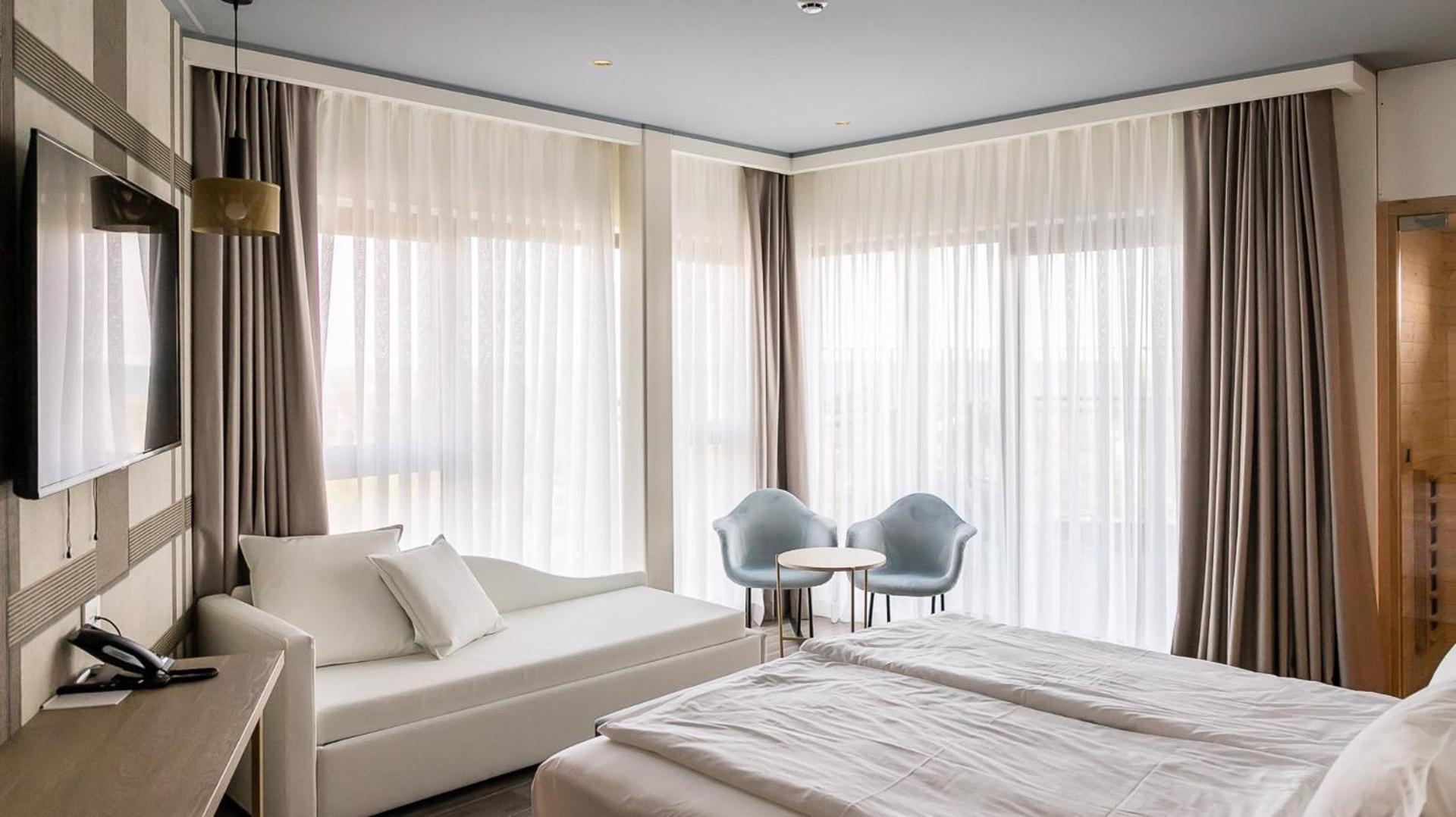 Mediterranee Family Hotel & Spa Бибионе Экстерьер фото