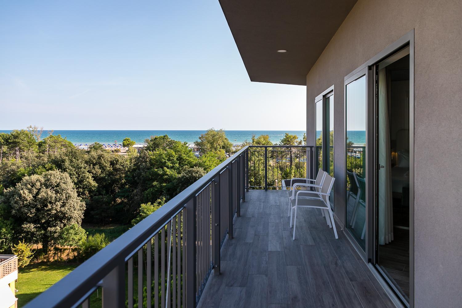 Mediterranee Family Hotel & Spa Бибионе Экстерьер фото