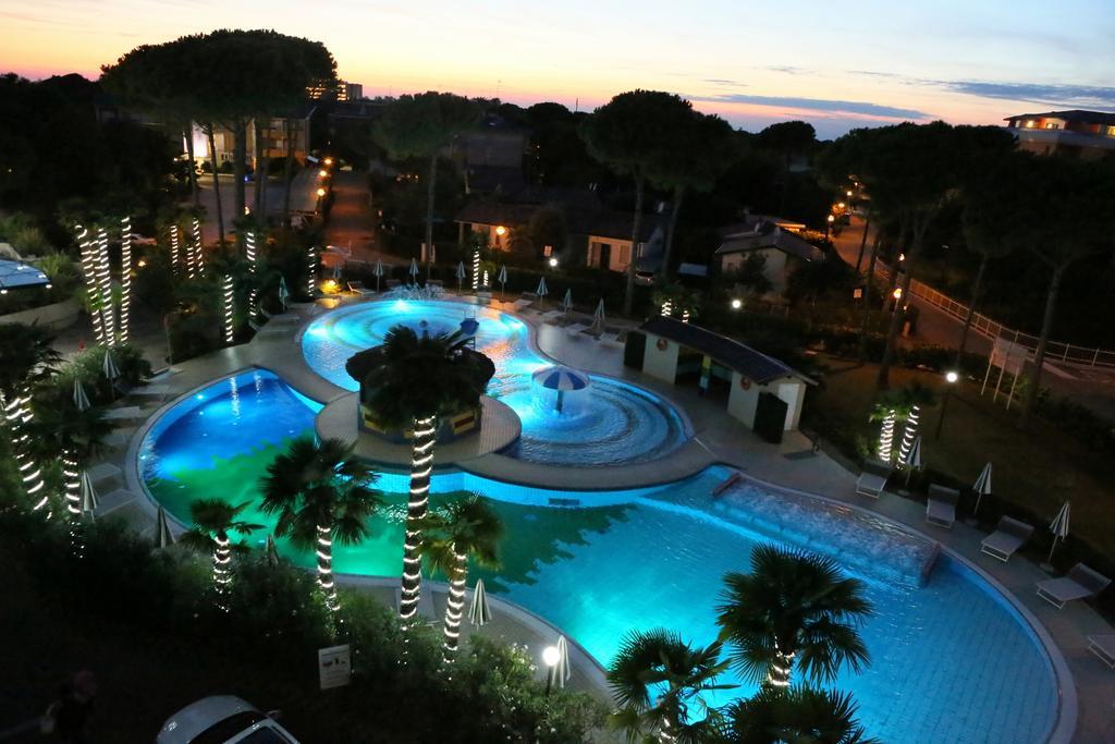 Mediterranee Family Hotel & Spa Бибионе Экстерьер фото