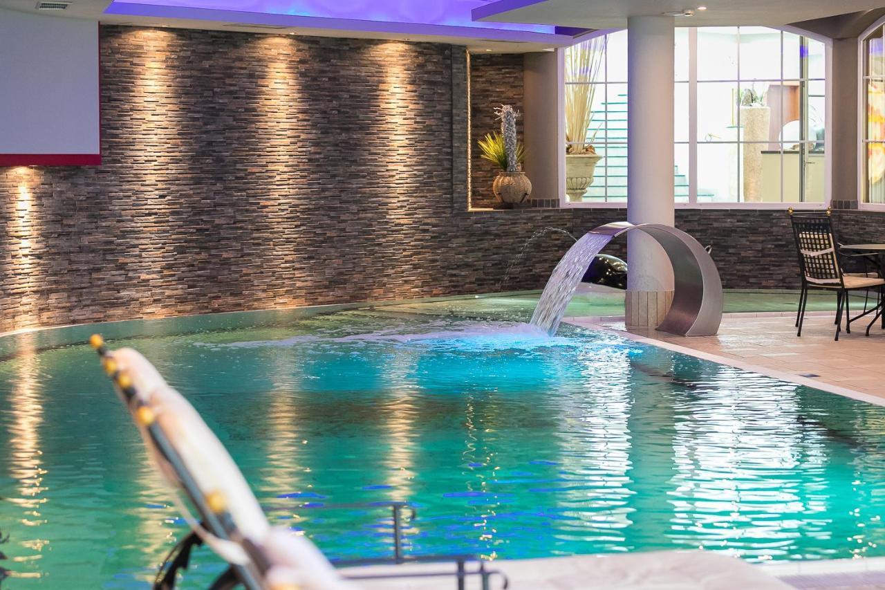 Mediterranee Family Hotel & Spa Бибионе Экстерьер фото